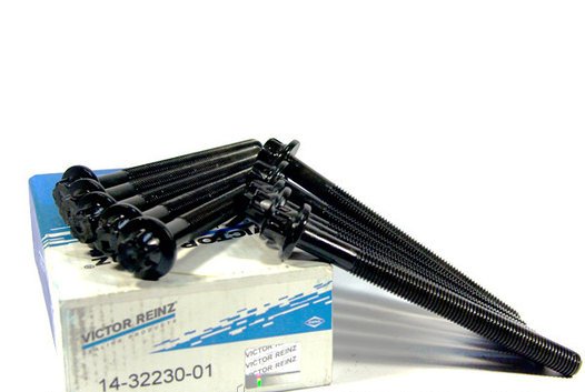 SİLİNDİR KAPAK SAPLAMASI 143223001 CLIO KANGO 1.5 DCI | 7701473178
